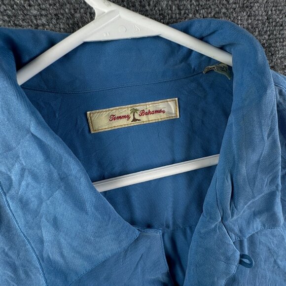 Tommy Bahama Silk Button Up Shirt Short Sleeve Mens Hawaii Blue 2XL Solid Adult - Picture 7 of 16